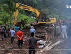 16 Orang Meninggal & 7 Orang Hilang Akibat Bencana Banjir dan Tanah Longsor di Sumut