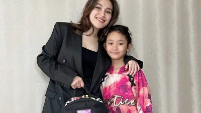 Ayu Ting Ting Ditegur Anak karena Memilih Bekerja di Tahun Baru: Okezone Selebriti