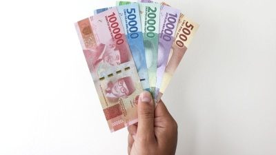 5 Fakta Penurunan Rupiah 1,77% Menjadi Rp16.270 USD: Sorotan Ekonomi Okezone