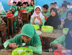 Pastikan Santri Pesantren Mendapat Makanan Bergizi Gratis