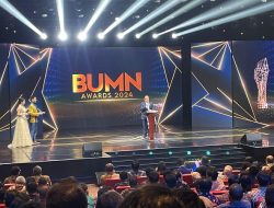 BUMN Raih Penghargaan BUMN Awards 2024 dari iNews, Wamen Tiko Beri Pesan Penting kepada Perusahaan BUMN: Ekonomi Okezone