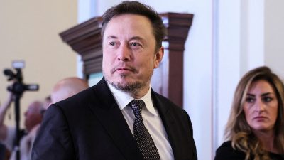 Elon Musk Ajukan Tawaran USD1 Miliar untuk Ubah Nama Wikipedia: Okezone Techno