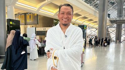 Ustadz Salim A Fillah Membantu Anak Penjual Es Teh yang Dihina Miftah Maulana untuk Mendapatkan Beasiswa