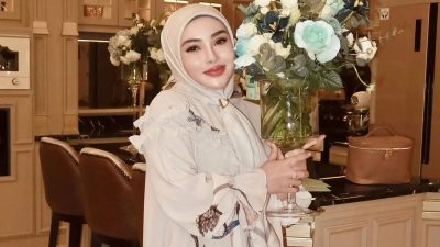 Shella Saukia Meminta Maaf Setelah Dituduh Membiayai Umrah Isa Zega: Okezone Selebriti