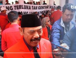 PDIP Solo Menggelar Aksi Darah Cap Jempol, Mendukung Mega sebagai Ketua Umum