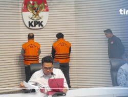 KPK Menahan 2 Tersangka Korupsi di Anak Perusahaan Telkom