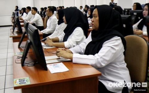 Gaji PPPK Paruh Waktu di Tahun 2025: Tinjauan Ekonomi Okezone