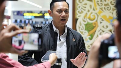 Menko AHY Mendorong Investigasi Penyalahgunaan Wewenang terkait Pagar Laut Tangerang yang Ilegal