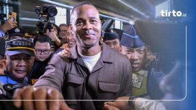 Konferensi Pers Pelatih Timnas dengan Patrick Kluivert yang Disiarkan Langsung