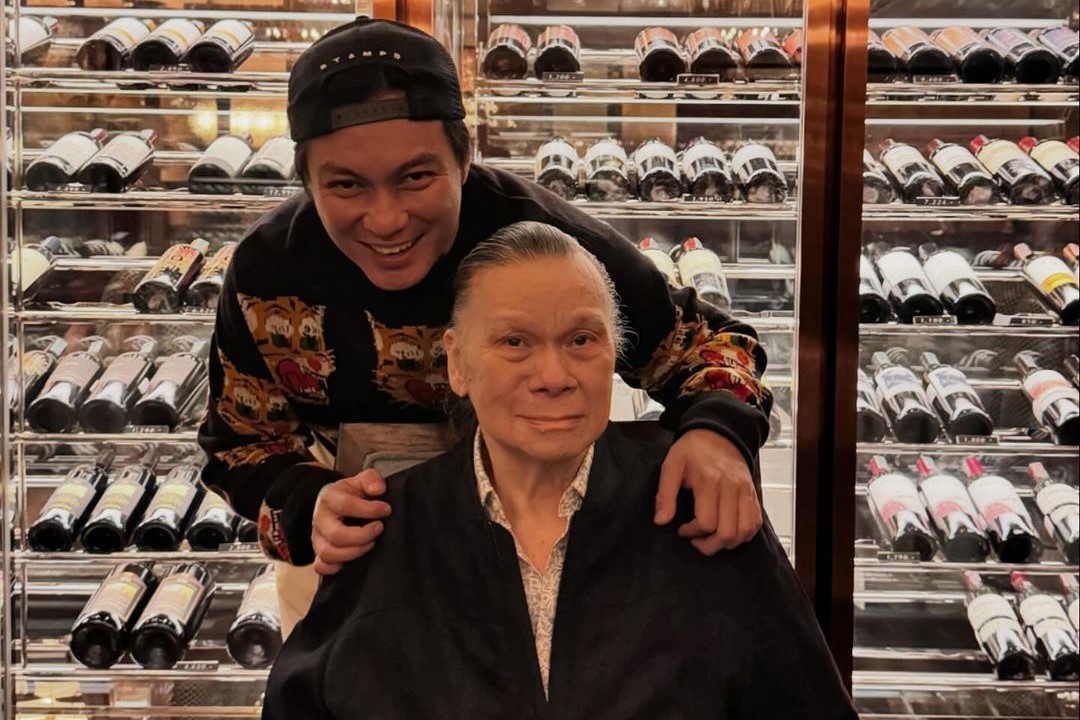 Baim Wong Berbagi Momen Emosional saat Kiano dan Kenzo Menghormati Sang Ayah sebelum Kepergian