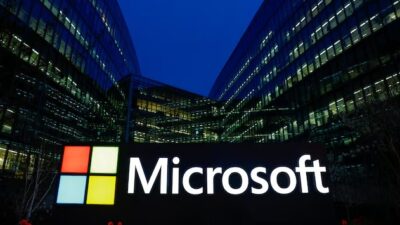 Fokus AI: Microsoft Tebar Investasi Rp1.296 Triliun untuk Pengembangan Pusat Data