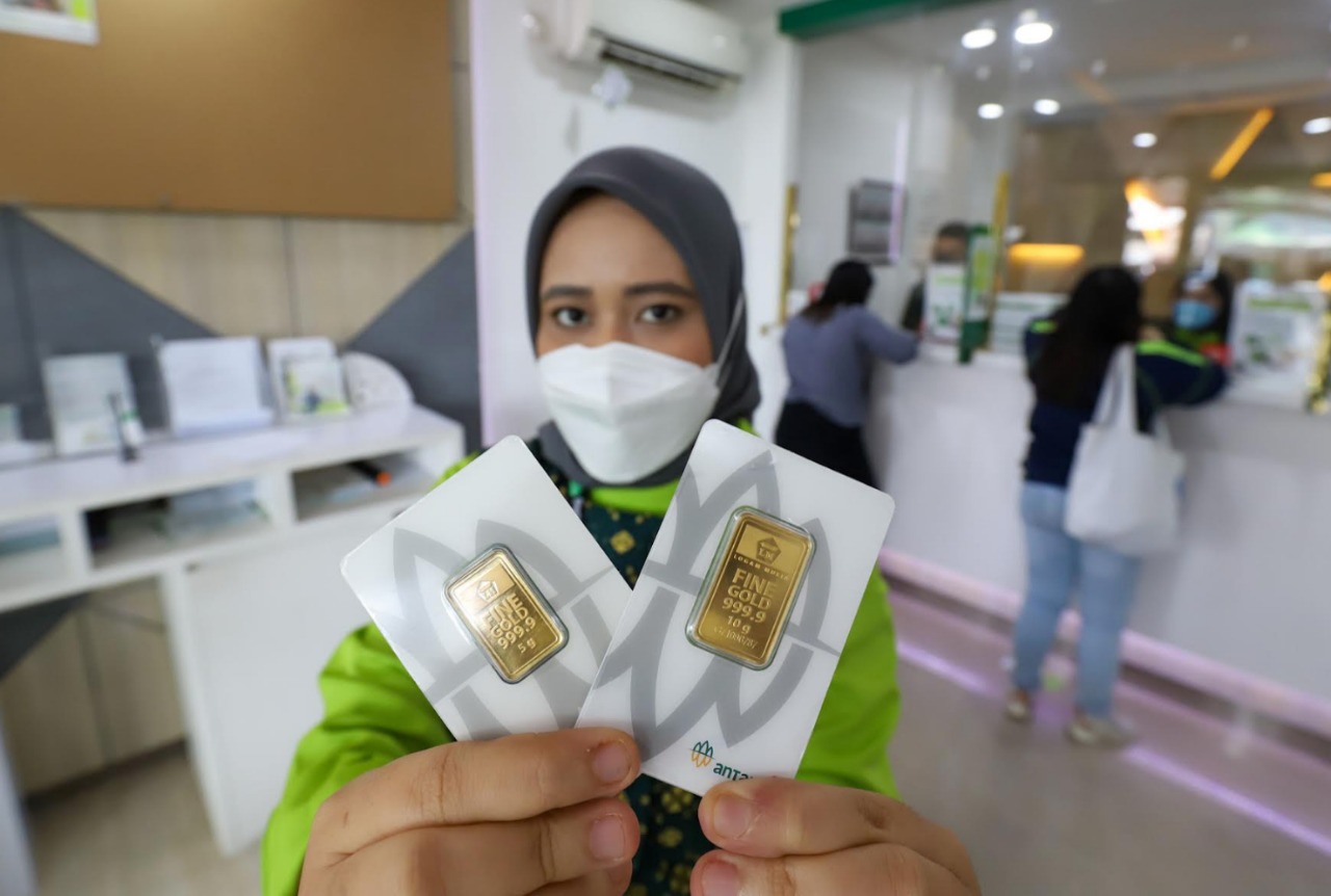 Penurunan Harga Emas Antam Menjadi Rp1.684.000 Per Gram: Kabar Ekonomi Okezone