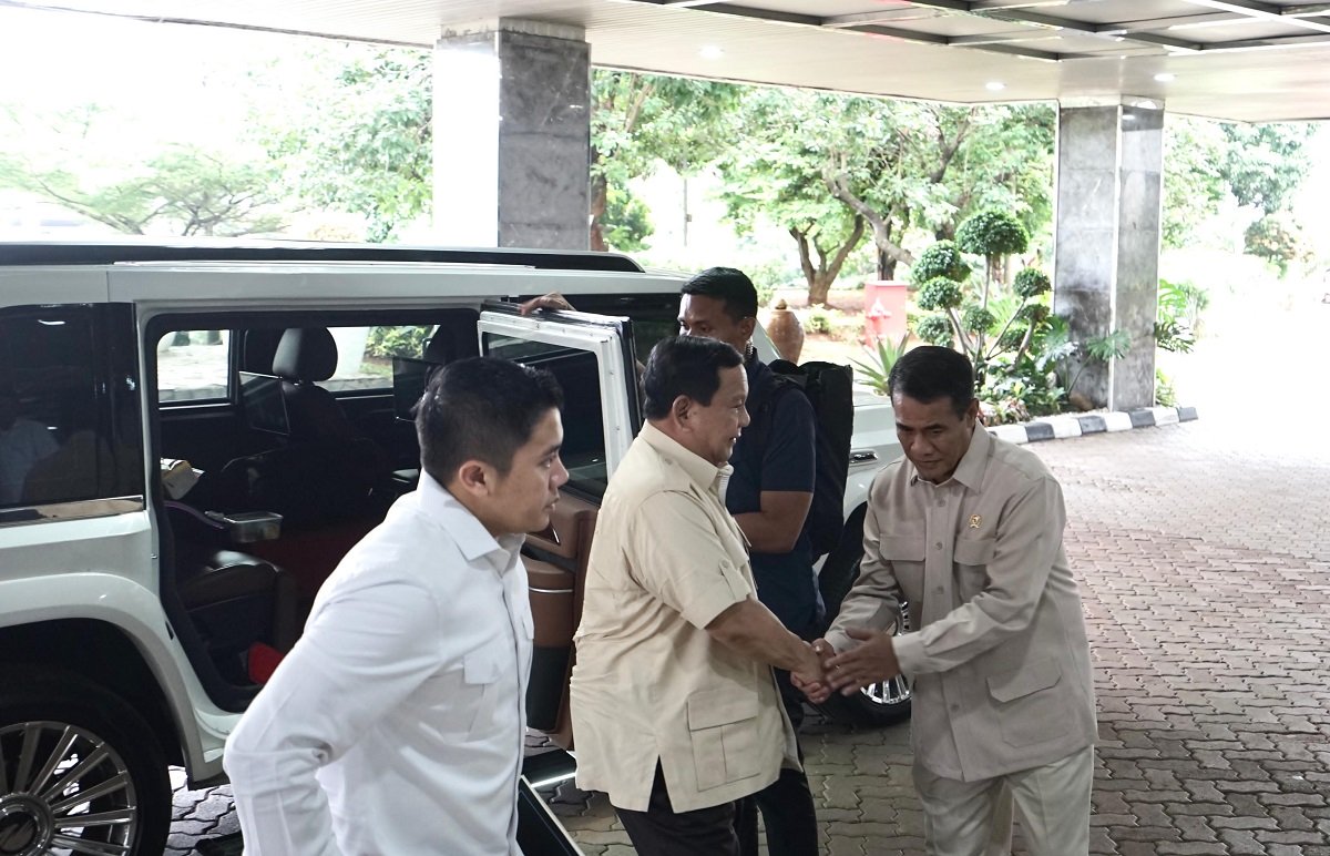 Prabowo Beri Peringatan Keras pada Penggilingan Padi: Jangan Coba-Coba Melanggar!