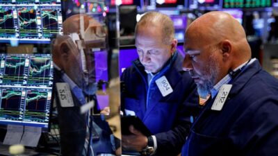 Wall Street Lesu karena Kekhawatiran Perang Dagang Mereda