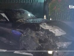 Tabrakan Mobil Toyota Supra di Jalan Thamrin